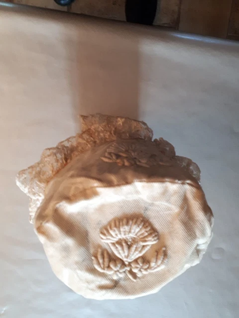 Bonnet ancien pour poupée ancienne