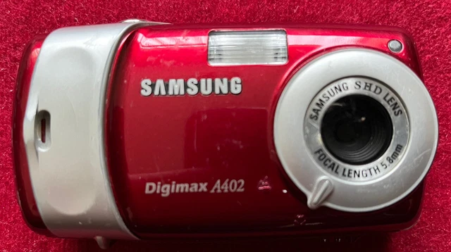 Samsung Digimax A402 Red 4 MP 1.8-inch LCD Digital Camera with 4x Digital Zoom