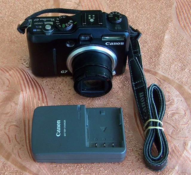 Canon PowerShot G7-PC1210 Digital Camera 10MP, 6x Zoom 2.5” Display JAPAN.
