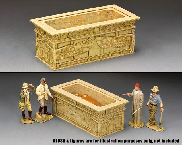 AE087 - Tutankhamun's Monument - King and Country