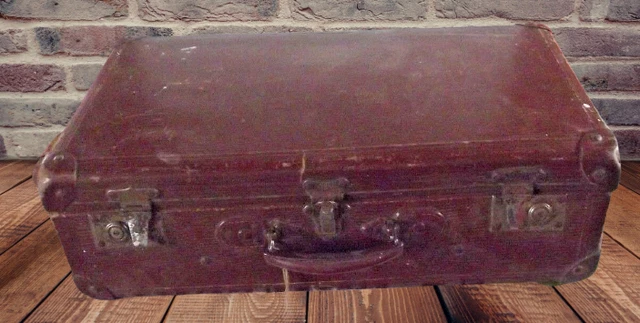 Mallette En Cuir Vintage – Valise Rigide 1950 – Fabriquée Au Royaume-Uni