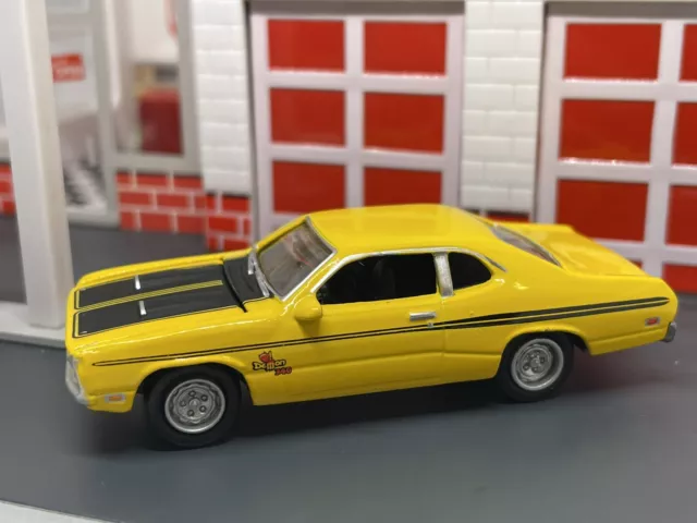 1971 71 Dodge Demon 340 V8 Yellow Opening Hood 1/64 Limited Edition MOPAR