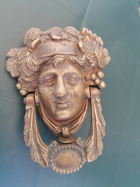 Ancien Heurtoir de porte/Marteau de porte Antique en bronze Athéna, Cariatide. 