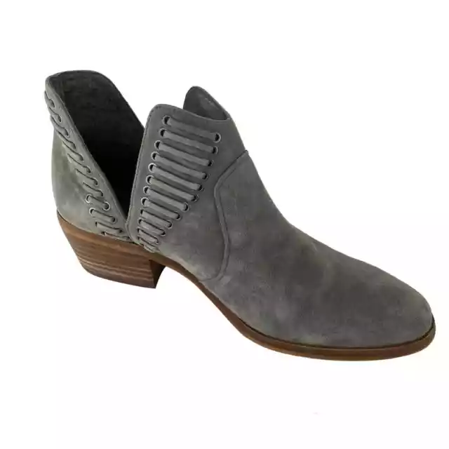 Vince Camuto Pevista Suede Leather Pull On Ankle Boots Bootie Size 7.5M Gray