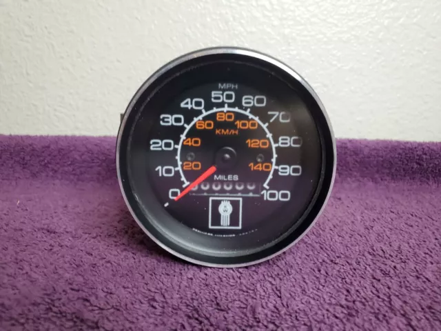 Kenworth Speedometer K152-424-1 (BRAND NEW) 550AAA-P Genuine Kenworth 3" inch