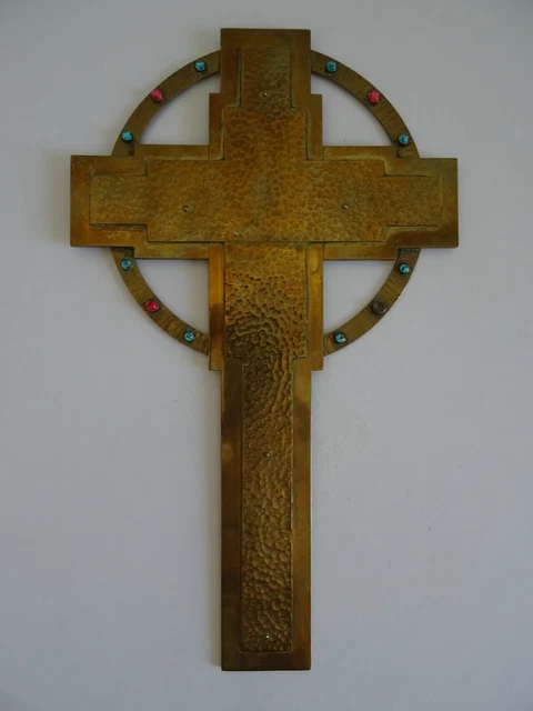 Très Ancien Médaillon Croix Crucifix Doré Avec Pierres Vertes - Bijou Vintage Religieux - Occasion