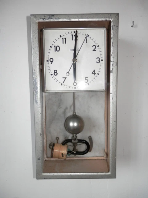 SUPERBE HORLOGE DUNLOP BRILLÉ ÉLECTRIQUE à REGULATEUR 1950