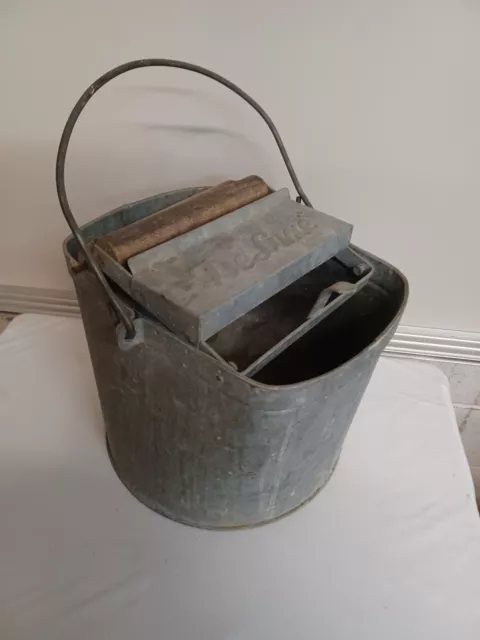 Vintage DeLuxe Galvanized Metal Mop Bucket Pail Wooden Rollers Wringer