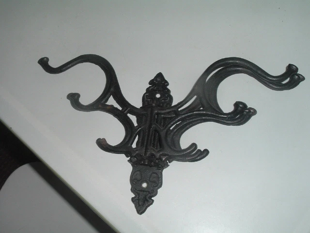 Vintage Victorian Cast Iron 5 Arm Hat Hooks Coat Rack Wall Hanging