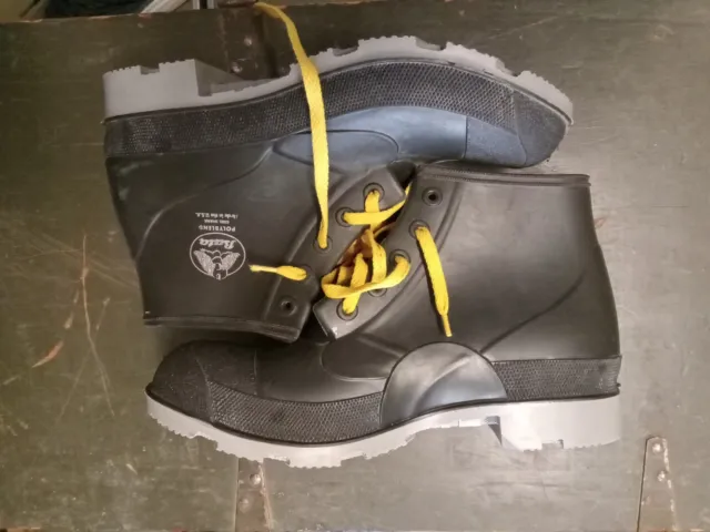 Bata Waterproof Steel Shank Mens sz 11 Black Rubber Work  Boots USA Soft Toe