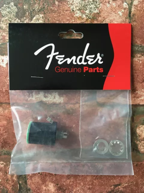 Fender S-1™ Switch 250K Potentiometer V2, S1 Switching Volume Pot, Split Shaft