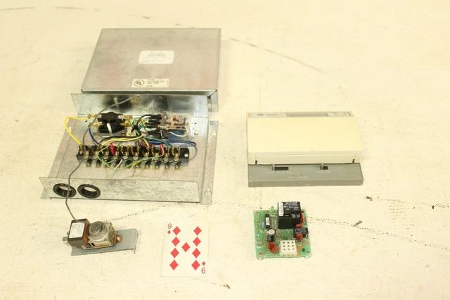 Trane/American Standard TAYPLUS103A heat pump kit with thermostat and board