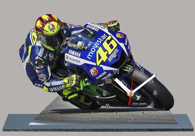 VALENTINO ROSSI MOTO GP YAMAHA EN HORLOGE SUR SOCLE, rossi-09