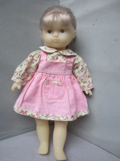 POUPÉE ANCIENNE en papier mâché .signée Mexique EUR 19,00 - FR