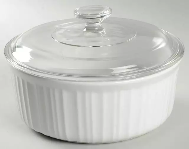 Corning French White 2.5 Quart Round Covered Casserole 10039903