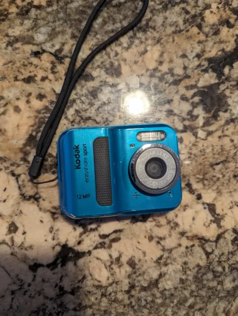 Kodak EasyShare Sport C123 12.0MP Digital Camera  Blue. For Parts/Rep Corrosion