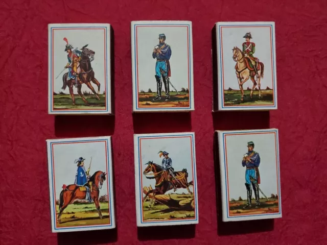 Lot de 6 petites Boîtes d'allumettes CAVALIERS Gendarmerie...anciennes pleines