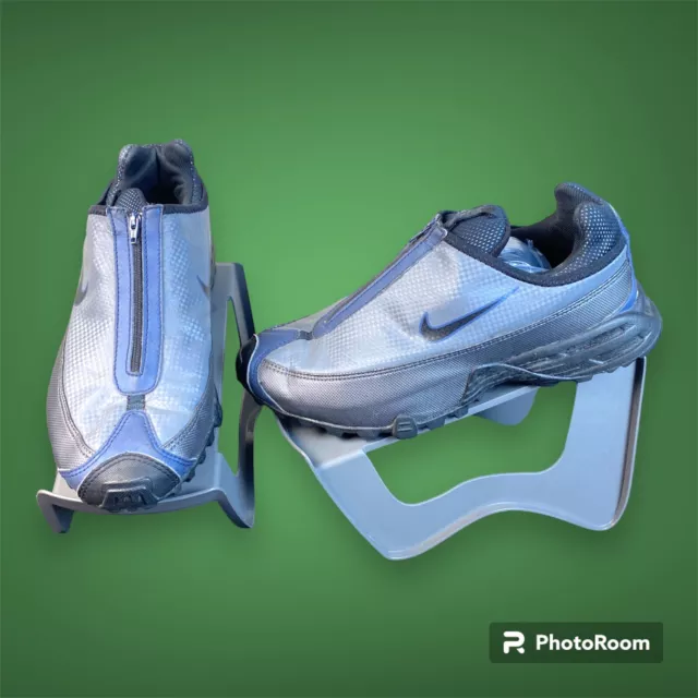 Nike zip discount up shoe