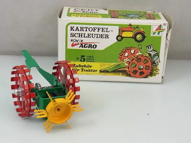 Traktor Zubehör Heuwender von KOVAP - Blechspielzeug, Traktoren und Zubehör, Kovap Blechspielzeug