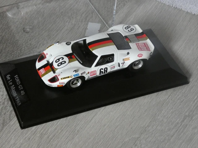 Ford Gt 40 #9 24h Du Mans 1969 Universal Hobbies Legend Serie 1040 1/43