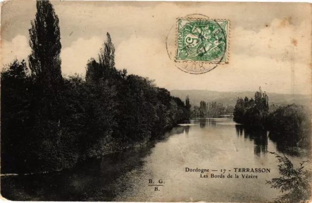 CPA TERRASSON-Les Bords de la VÉZERE (232822)