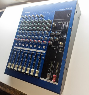 Yamaha Mg12 4fx Mischpult Mixer 6 Xlr Eingange 4 Stereo Eur 101 00 Picclick De