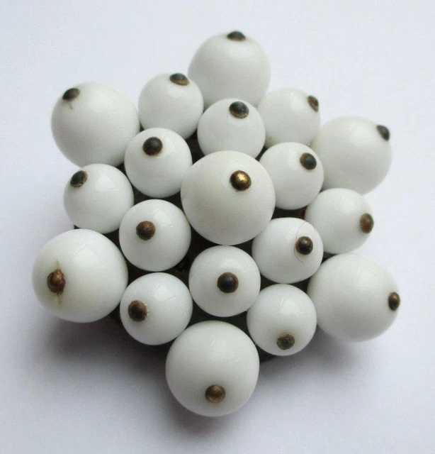 Broche Vintage Cascade De Perles Blanches Sur Chaînettes - Rose - Occasion Bon état
