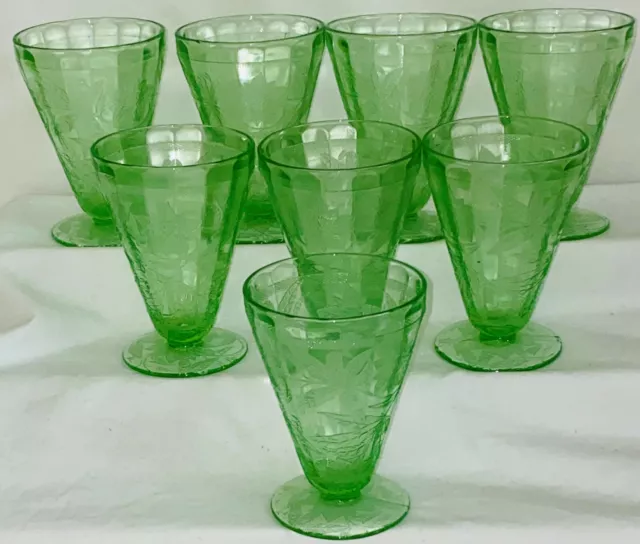 8 Jeannette FLORAL POINSETTIA GREEN *4" FOOTED JUICE TUMBLERS*