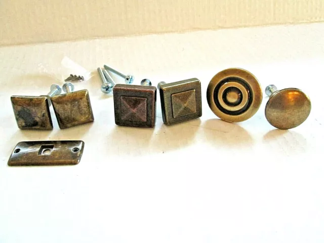 Lot of 6 Brass and Brass Finish Cabinet Knobs Drawer Pulls