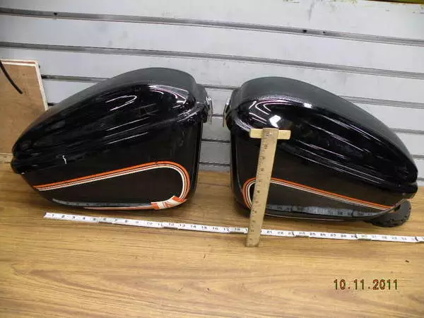 Vintage Saddlebags Harley Honda Buco Bates Bmw Motorcycle 60's Cb Hard Bags Mou