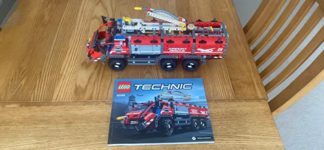 LEGO TECHNIC AIRPORT rescue vehicle 42068 Fire Truck 55.00