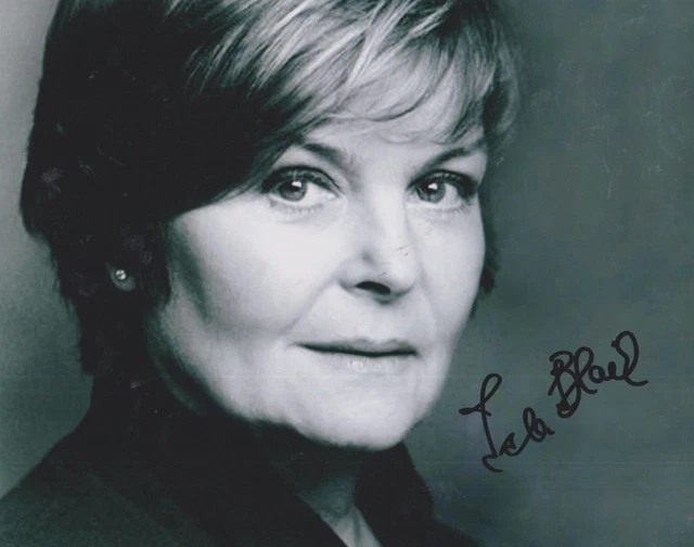 Isla Blair    **HAND SIGNED**   8x10 photo  ~   AUTOGRAPHED