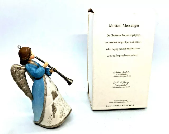 Hallmark Keepsake 2010 Musical Messenger Angel Christmas Ornament Open Box 3