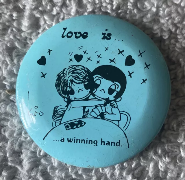 1970 Kim Casali Love Is A Winning Hand Heart Hug Vintage Button Pinback N4