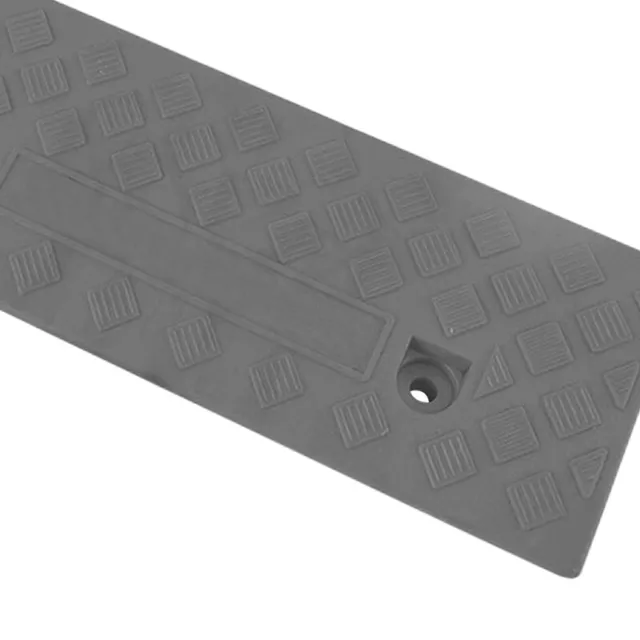Black Curb Ramp Plastic 13cm Height Threshold Driveway Ramp  Splicing Anti S