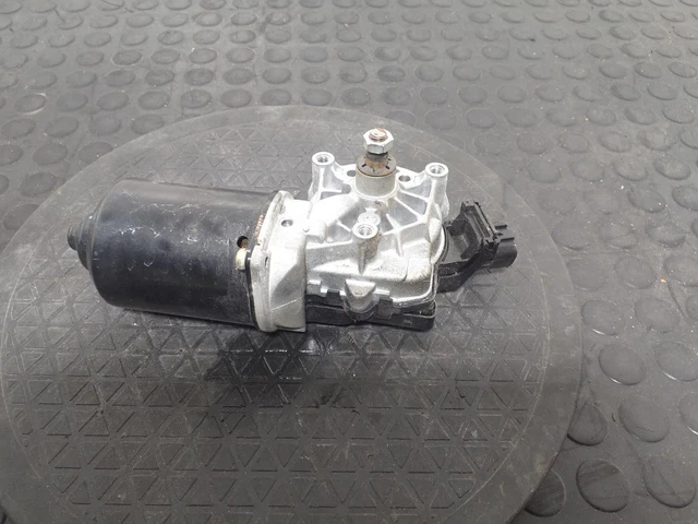 2004 XUS IS200 1999-2005 tergicristallo berlina 4 porte motore anteriore