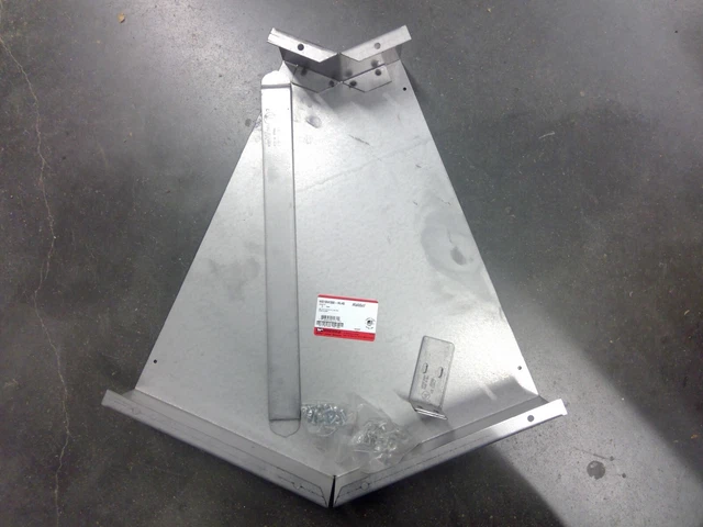 Wiremold WD18W350-HL45 18" 45° Wallduct Elbow -No Cover **Free Shipping**