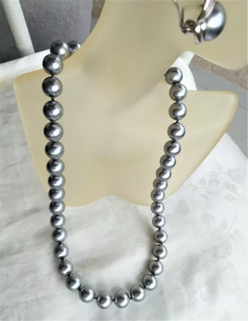 Gray Majorca/Mallorca Pearl Necklace 12Mm Magnetic Clasp Style Vintage Majorica