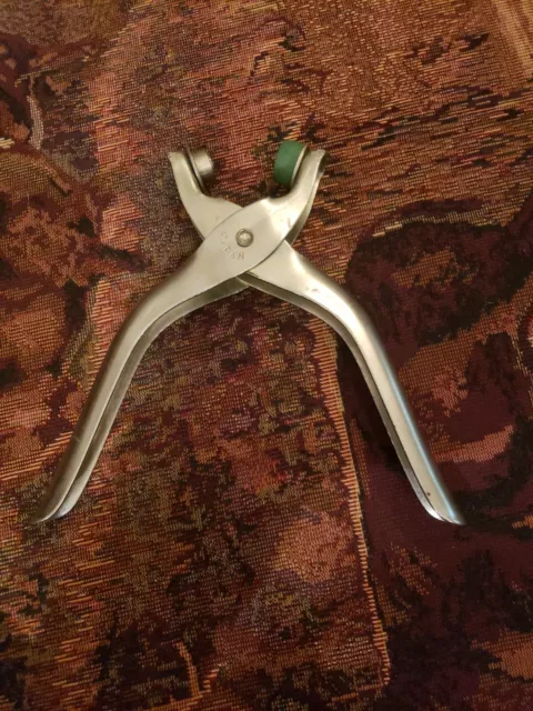 Fabric Eyelet Popper Plier Vintage Made In Japan
