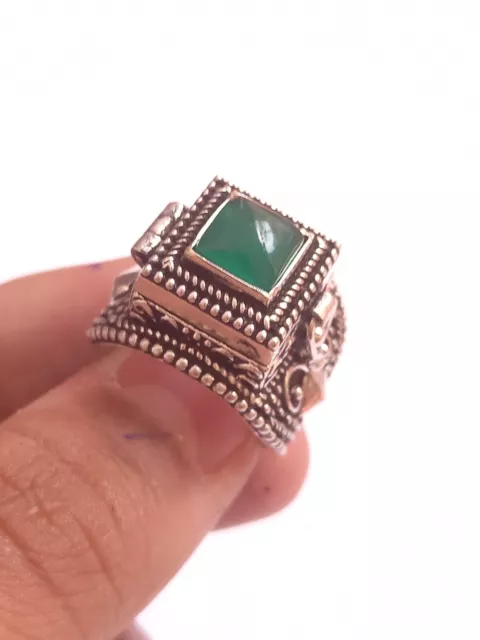 Handmade 925 Silver Plated Green Onyx Poison Ring Secret Compartment Size 8 US