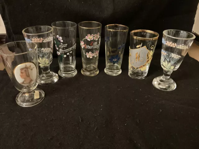 Antike  Fussbecher Erinnerungsglas Andenkenglas Zum Geburtstag Monogrammglas