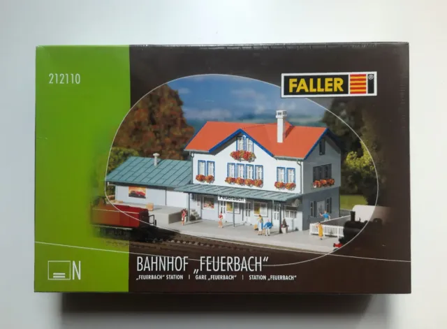 Faller 212110 N - Stazione con fabbricato viaggiatori, pensilina e magazz. merci