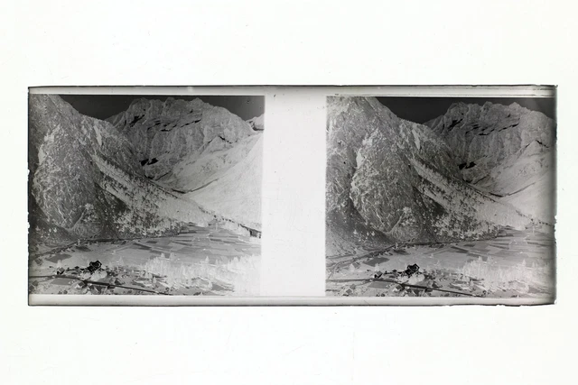 France Ville Montagne Photo Amateur Stereo L13n27 Plaque de verre NEGATIF