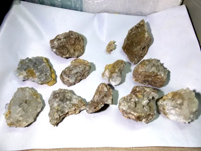 Minerales " Fabuloso Lote De 11 Celestinas De Puente Tablas(Jaen) - 2A24 "
