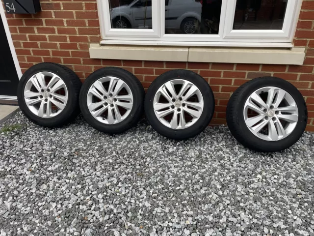 Vauxhall Vivaro Alloys, Toyota Proace Alloys, Citroen Dispatch Alloys + Tyres 17