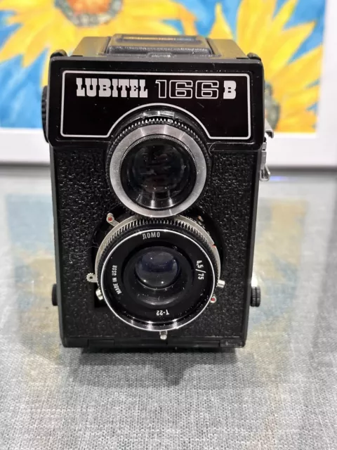 LUBITEL 166B LOMO 120 Film Manual Camera 75mm F/4.5 T22 Lens Very good Condition