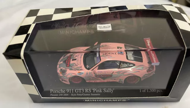 Minichamps 1/43 Scale Porsche 911 GT3RS Pink Sally Phoenix 250 2004 Limited Ed