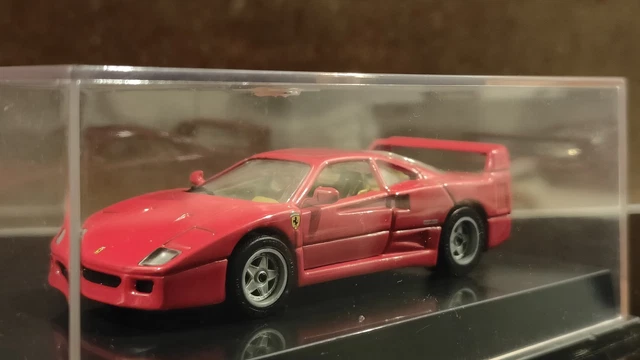 Coffret MAJORETTE Auto Service 704 : Box Garage & Ferrari