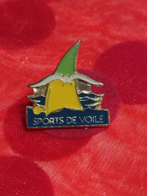 Pins Pin's Lapel Pin Badge Vintage Collection Sport Logo Sports De Voile