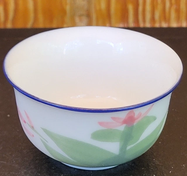 Vintage Chinese Style Mini Small Tea Sake Porcelin Cup Floral